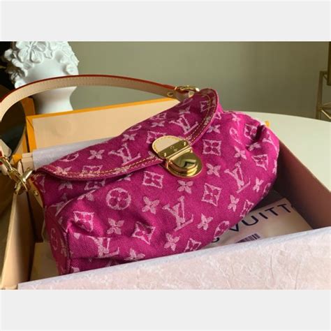 borse louis vuitton imitazioni perfette|repliche perfette sito ufficiale.